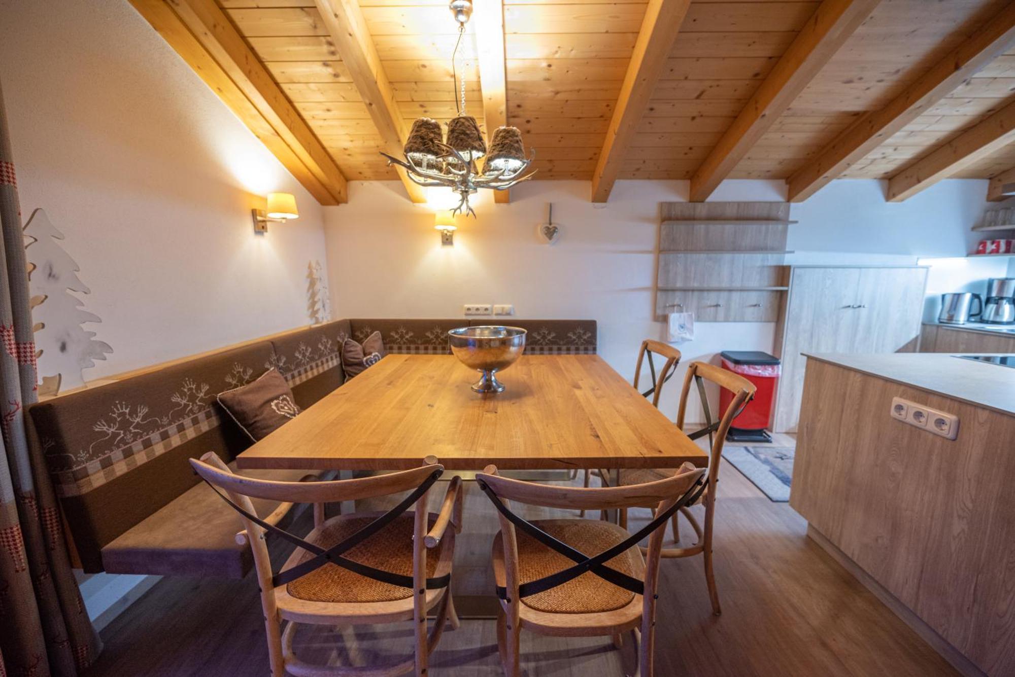 All Seasons Lodge By All In One Apartments Kaprun Exterior photo
