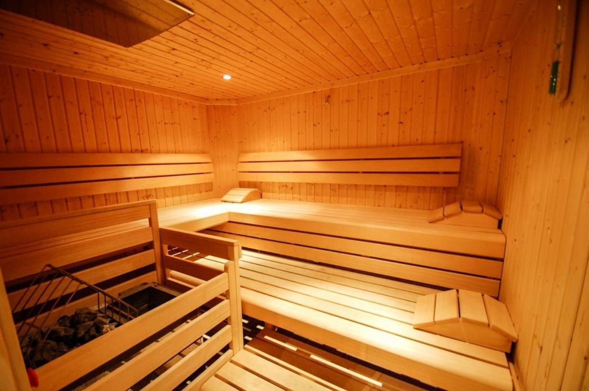 All Seasons Lodge By All In One Apartments Kaprun Exterior photo